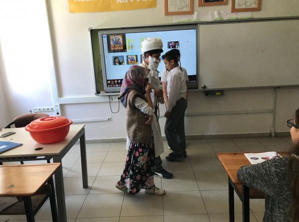 Türk Büyükleri Sınıflarımıza geldi projesi Nasrettin Hoca
