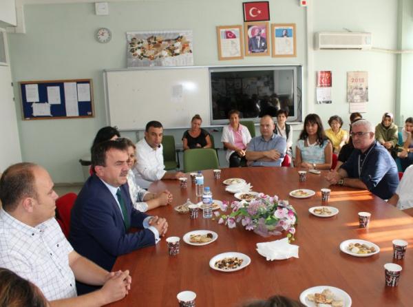  İl Milli Eğitim Müdürümüz Osman ÖZKAN okulumuzu ziyaret etti.